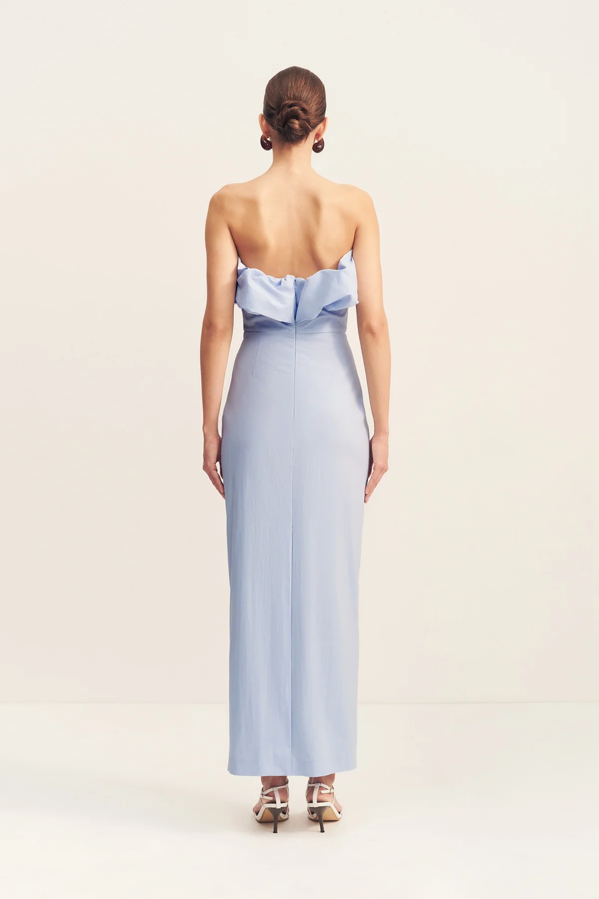 CAMPBELL STRAPLESS BUBBLE MAXI DRESS - CORNFLOWER BLUE - Image 5