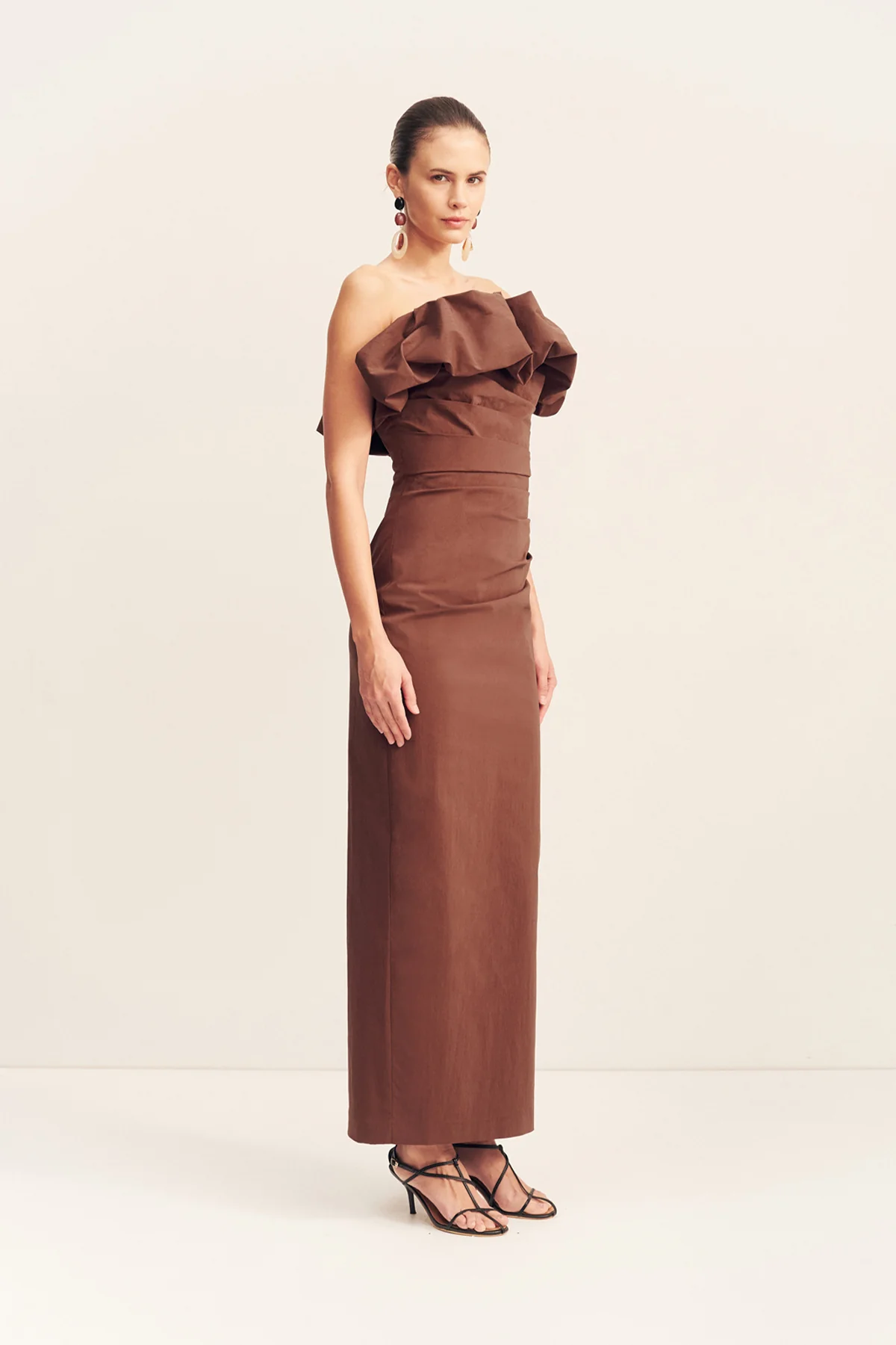 CAMPBELL STRAPLESS BUBBLE MAXI DRESS - ESPRESSO - Image 3