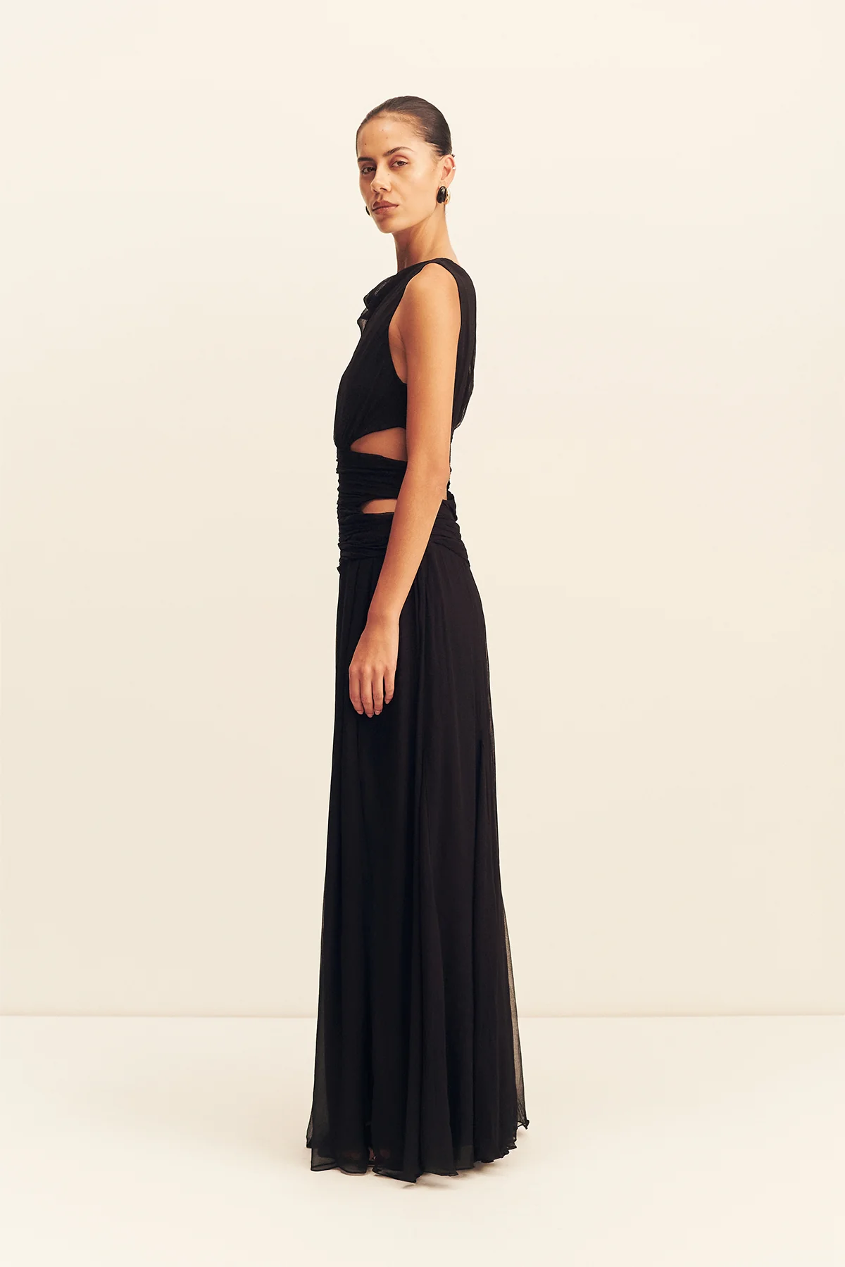 CLAUDE CUT OUT SIDE SPLIT MAXI DRESS - BLACK - Image 4