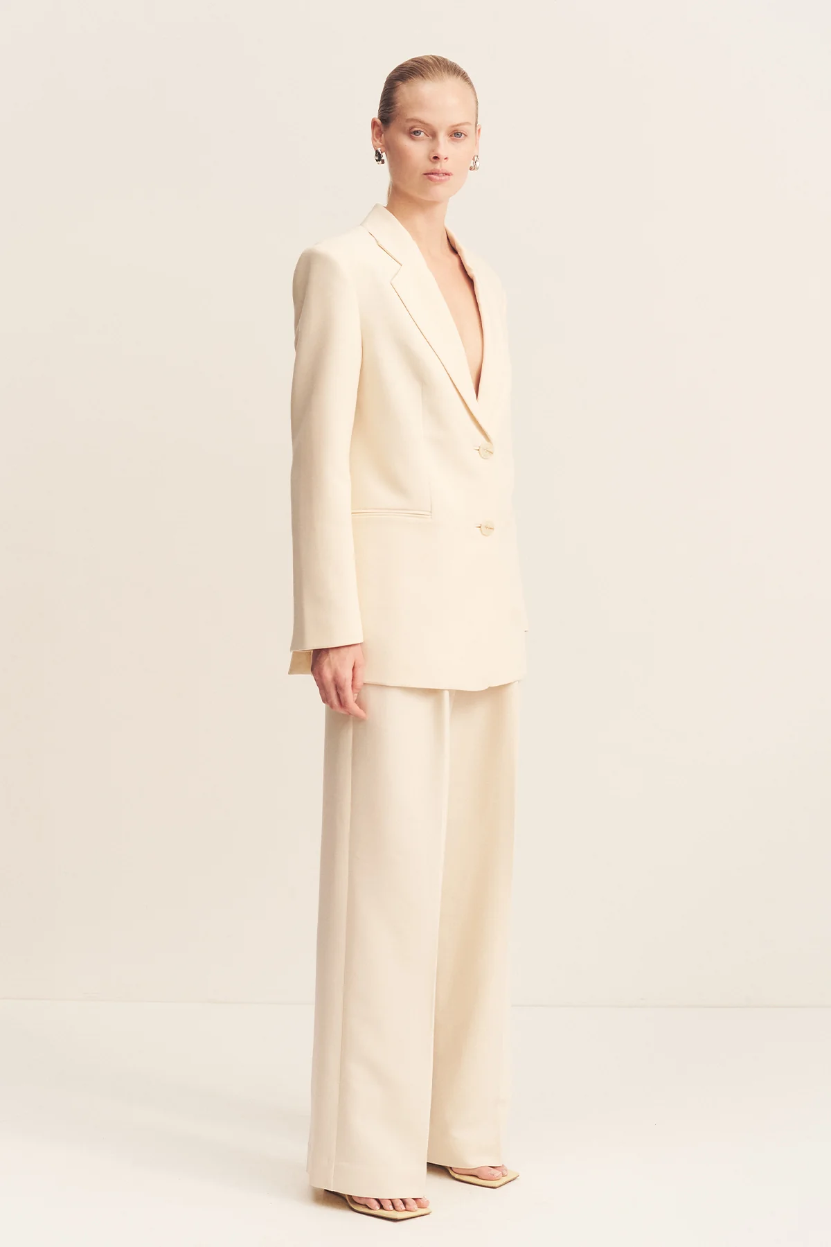 IRENA OVERSIZED TAILORED BLAZER - RICE - Image 3