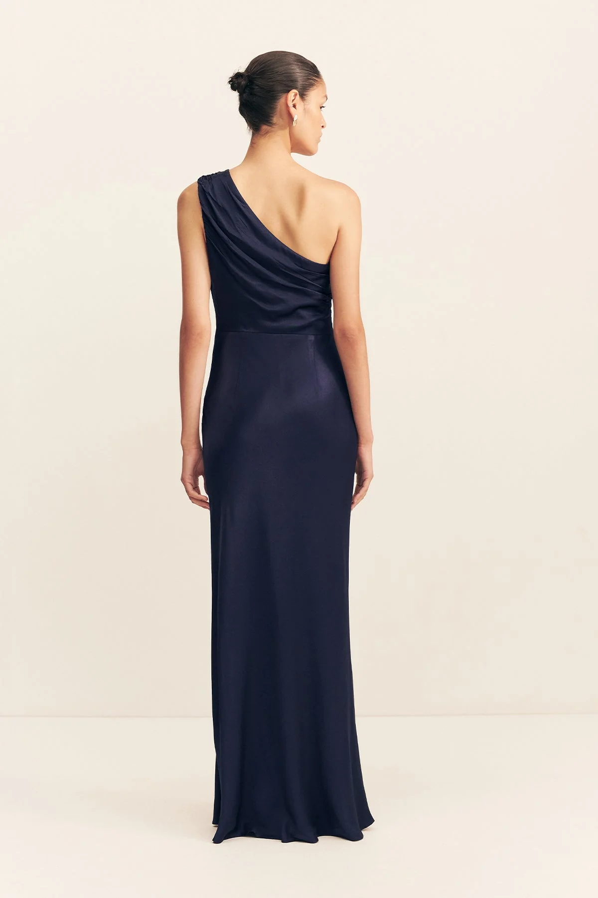 LA LUNE GATHERED ONE SHOULDER MAXI DRESS - MIDNIGHT - Image 5