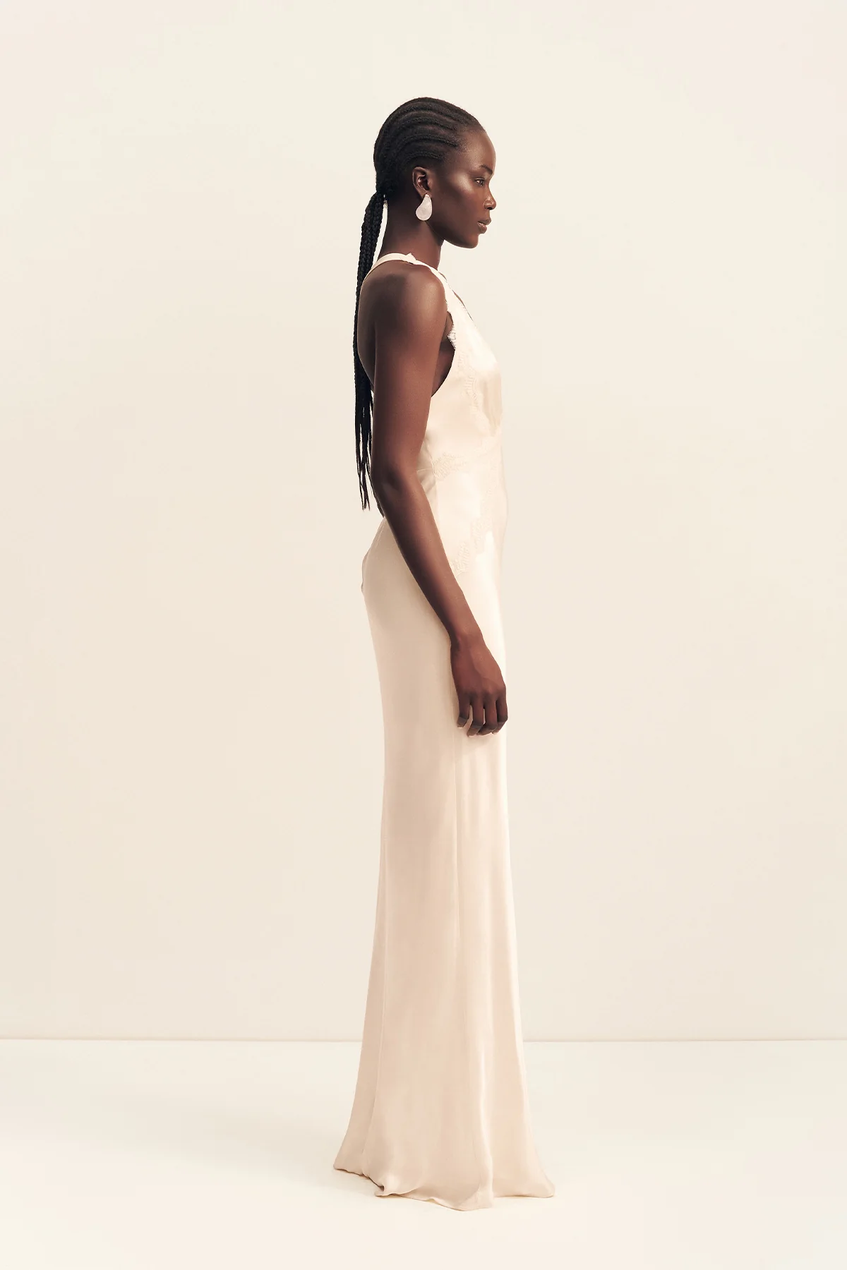 LA LUNE LACE CROSS BACK MAXI DRESS - CREAM - Image 3