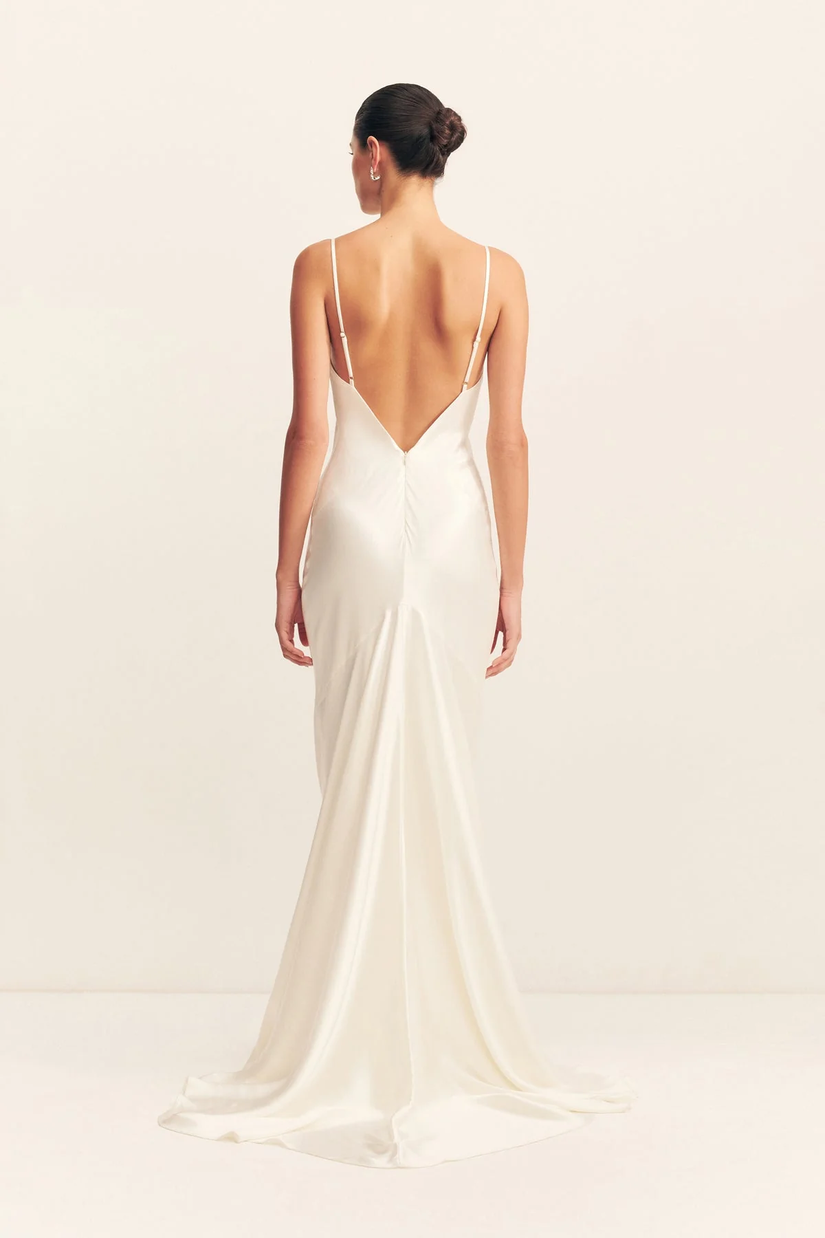 LA LUNE LOW BACK GOWN - WHITE - Image 5