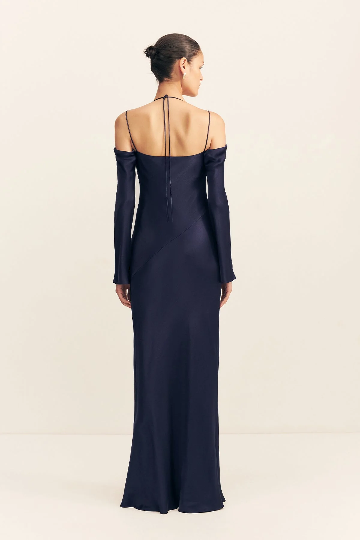 LA LUNE OFF SHOULDER TIE MAXI DRESS - MIDNIGHT - Image 5
