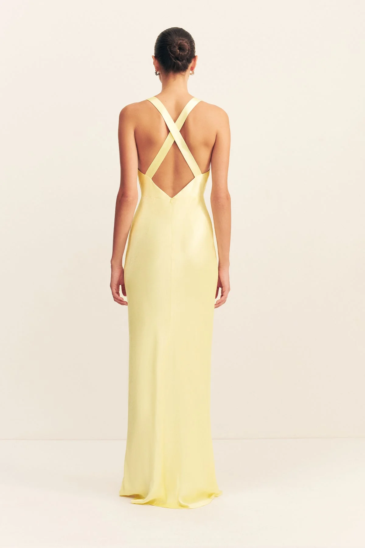 LA LUNE PLUNGED CROSS BACK MAXI DRESS - LEMON - Image 5