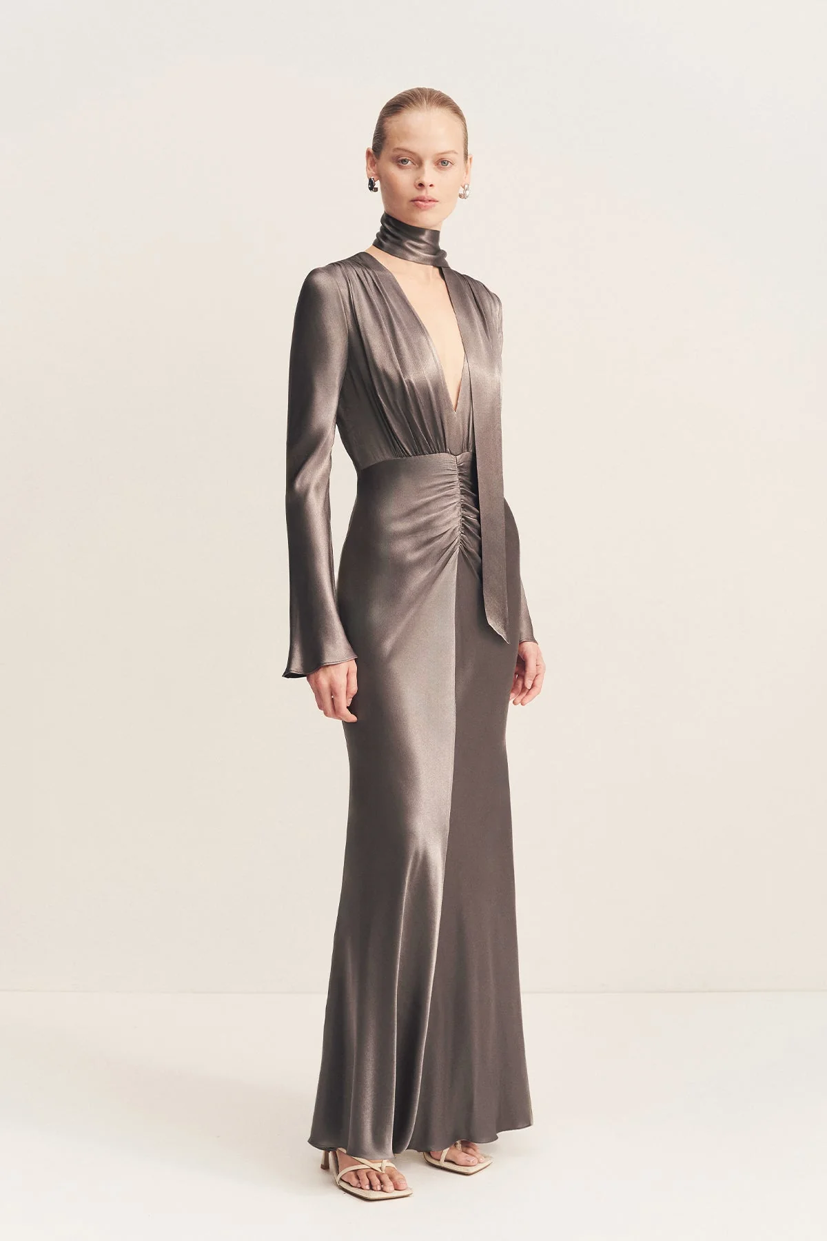 LA LUNE PLUNGED LONG SLEEVE MAXI DRESS - GRAPHITE - Image 3