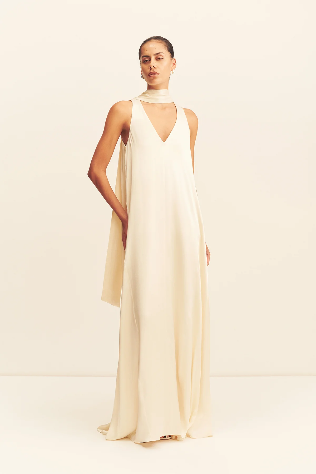 LA LUNE SCARF PANELLED MAXI DRESS - CREAM - Image 3