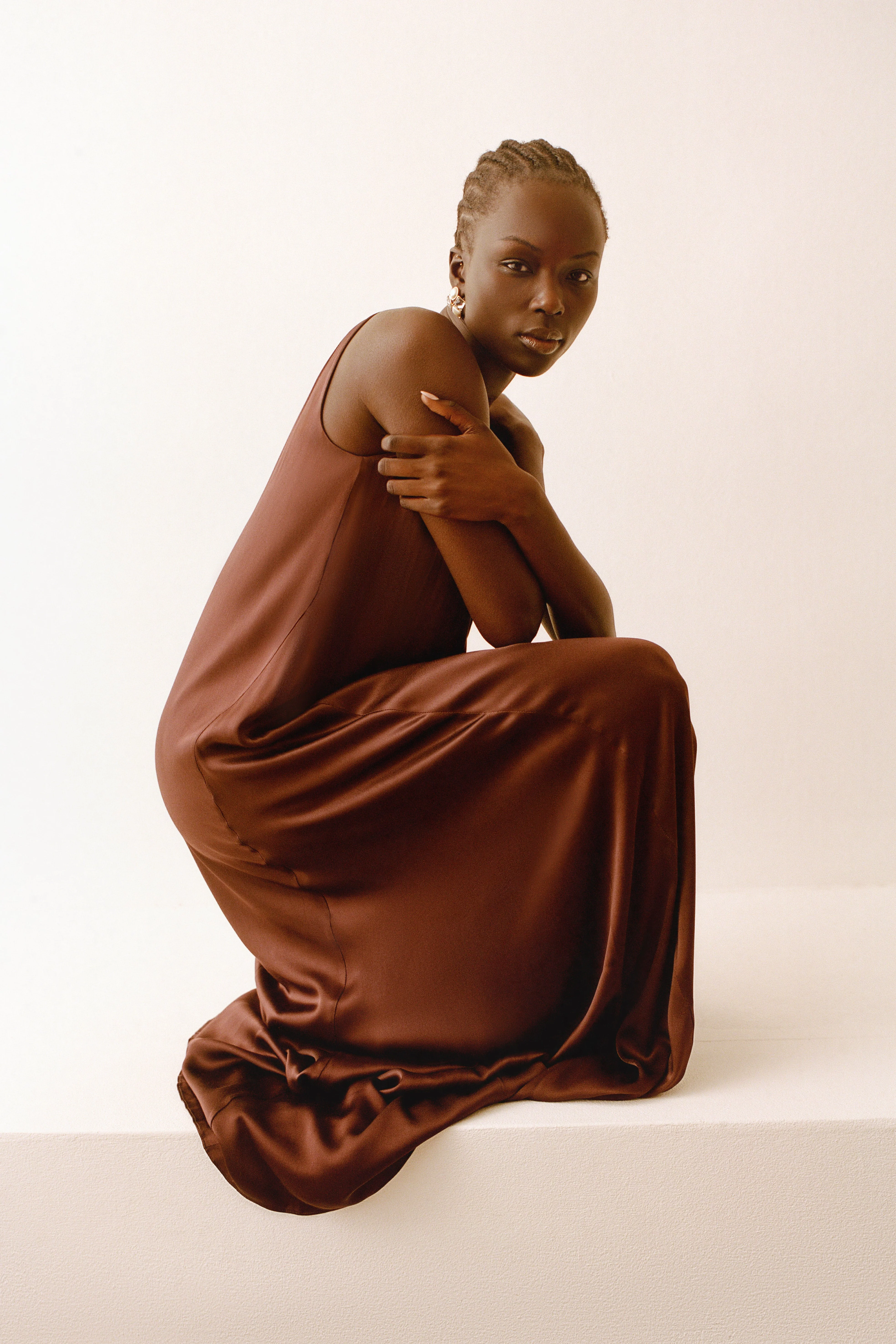 LA LUNE SCARF PANELLED MAXI DRESS - ESPRESSO - Image 6