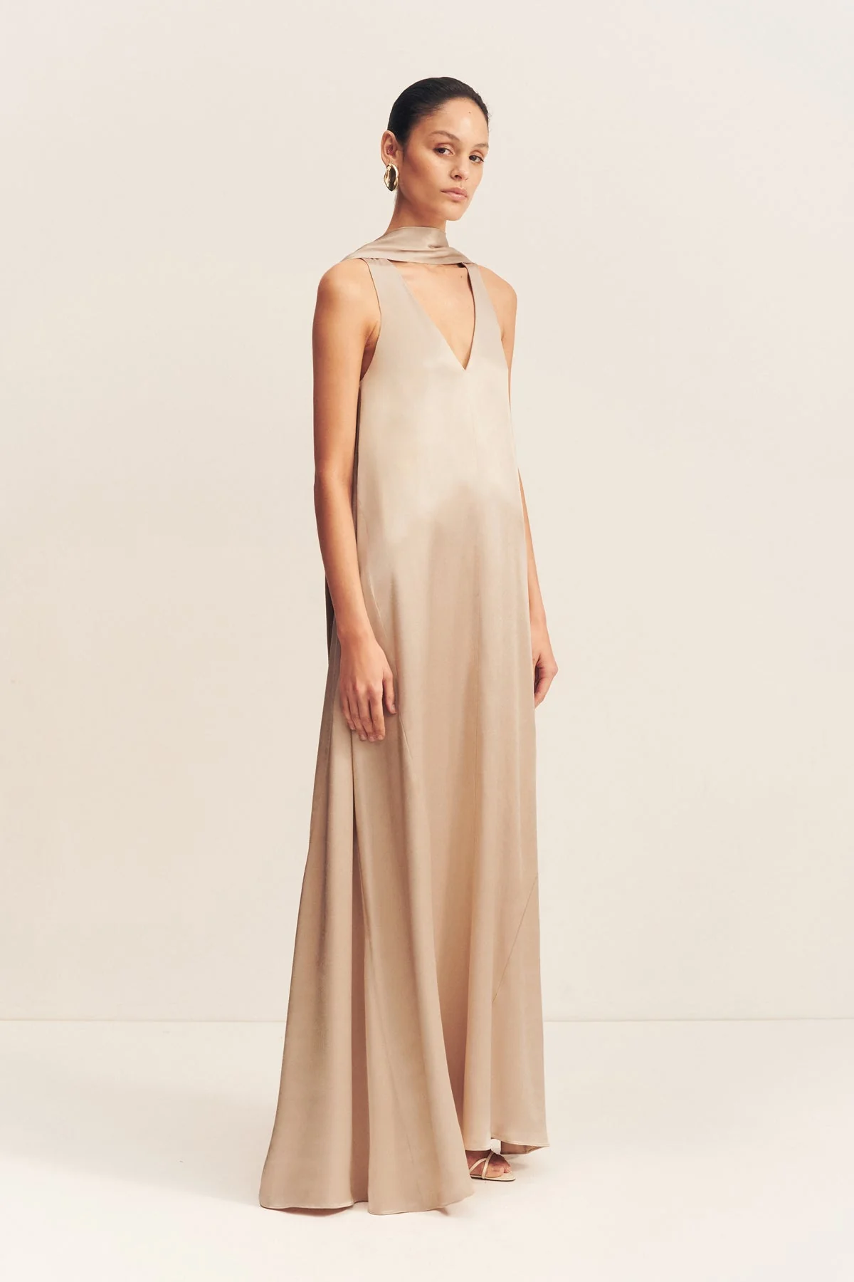 LA LUNE SCARF PANELLED MAXI DRESS - GOLD - Image 3