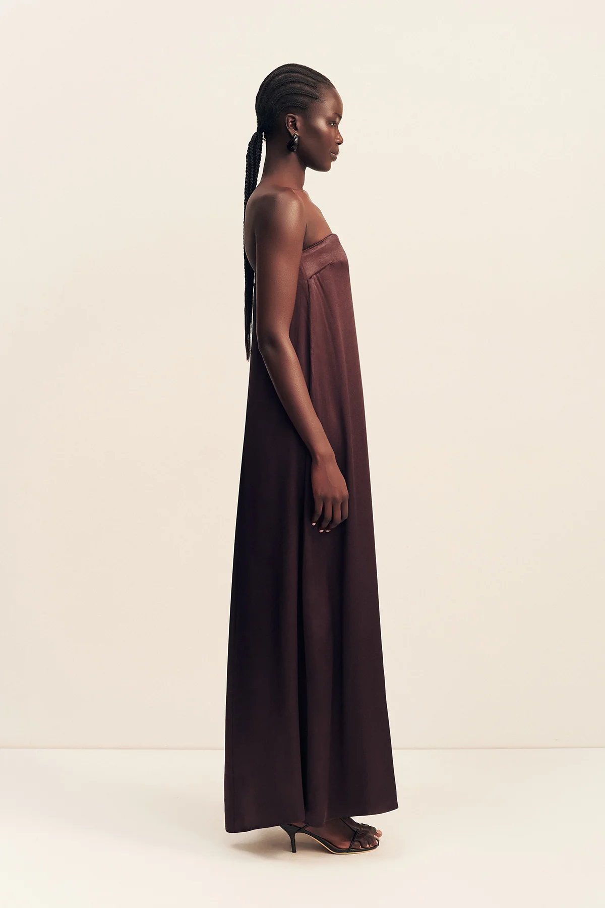 LA LUNE STRAPLESS COLUMN MAXI DRESS - ESPRESSO - Image 4