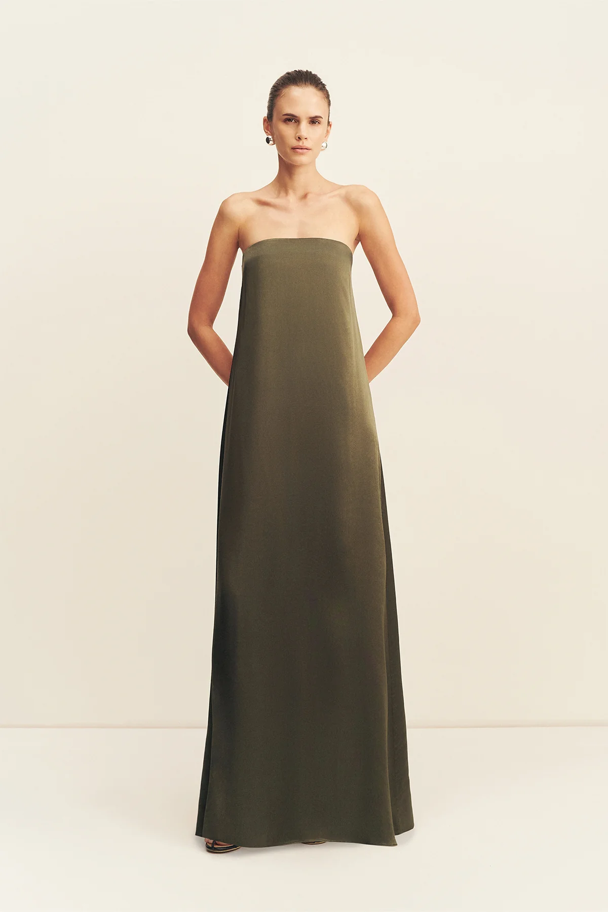 LA LUNE STRAPLESS COLUMN MAXI DRESS - FOREST - Image 3