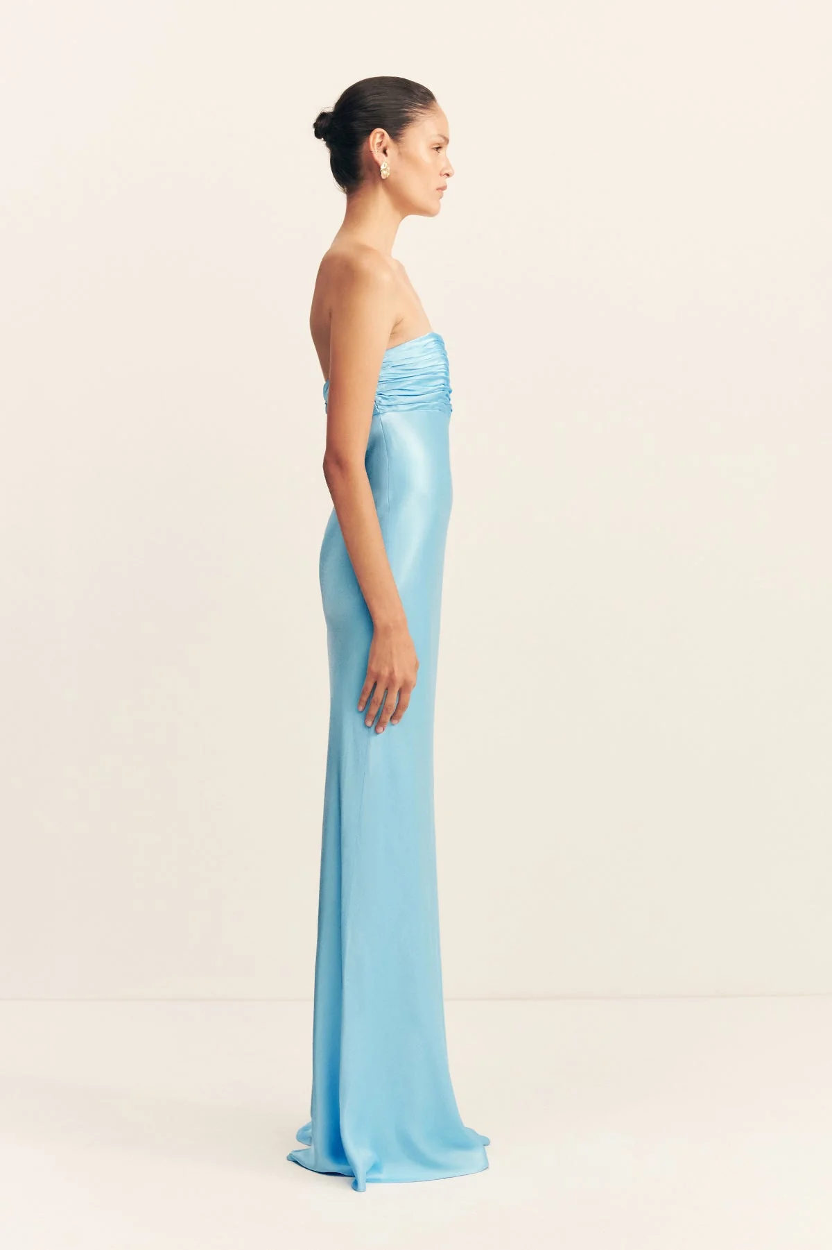 LA LUNE STRAPLESS RUCHED BODICE MAXI DRESS - ICEBERG BLUE - Image 3
