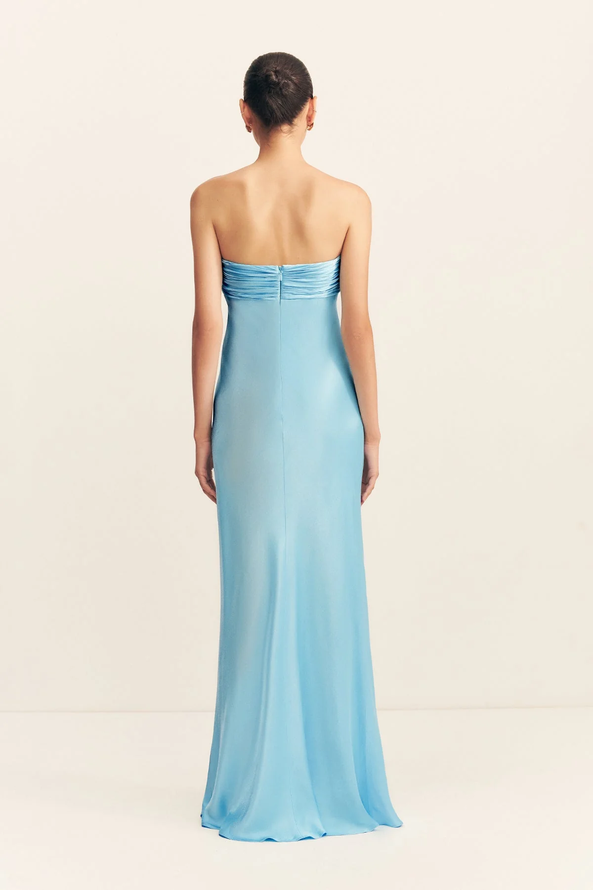 LA LUNE STRAPLESS RUCHED BODICE MAXI DRESS - ICEBERG BLUE - Image 4