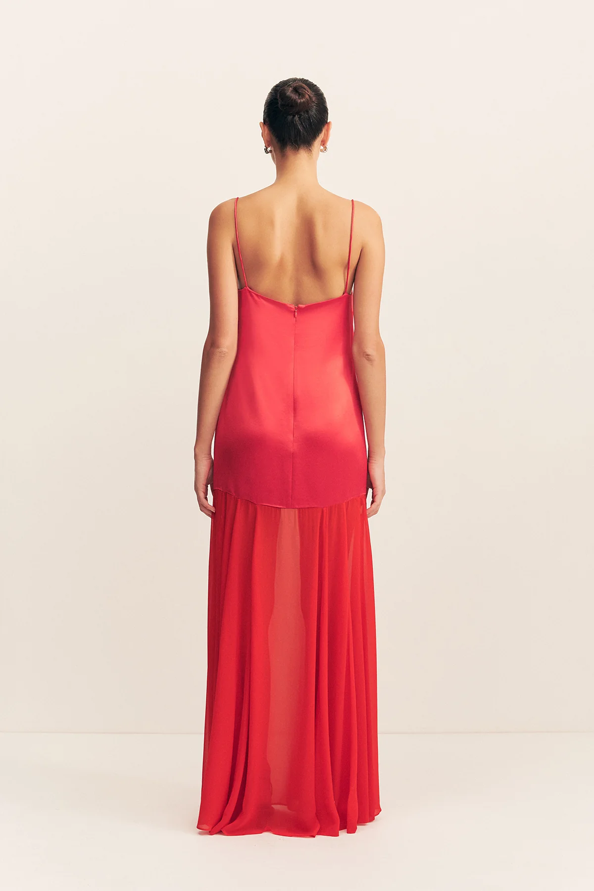 MORAYA DROPPED WAIST MAXI DRESS - CHILLI - Image 5