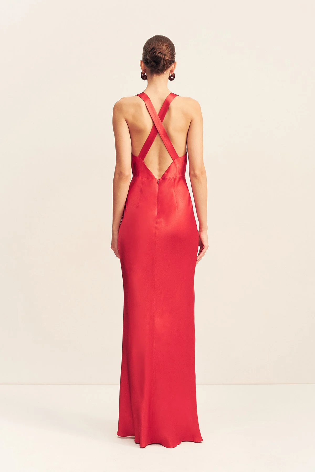TATUM PLUNGED CROSS BACK MAXI DRESS - GRENADINE - Image 5